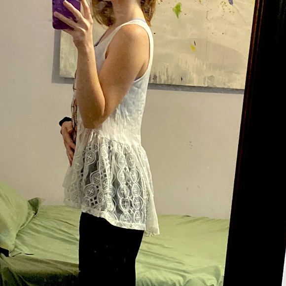 Cute flowy Bohemian like- white shirt - Picture 3 of 4